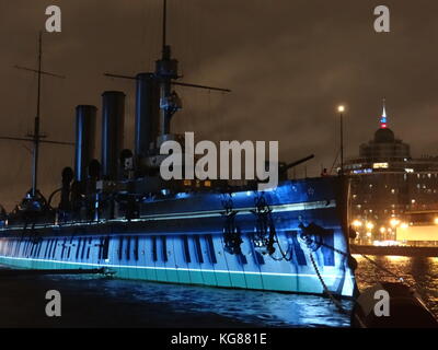 St Petersburg, Russia. 04th Nov, 2017. Light show at the cruiser Aurora and Palace square that mark 100th anniversary of Russian Revolution, Saint-Petersburg, Russia Credit: Nastia M/Alamy Live News Stock Photo