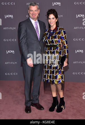 November 4, 2017 - Los Angeles, California, U.S. - Jami Gertz and Antony Ressler arrives for the 2017 LACMA Art + Film Gala at the Los Angeles County Museum of Art. (Credit Image: © Lisa O'Connor via ZUMA Wire) Stock Photo