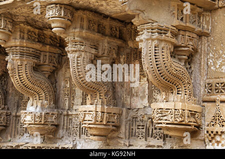 Carving details on the outer wall of Sai Masjid (Mosque), Ahmedabad, Gujarat, India Stock Photo