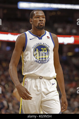 Denver, Colorado, USA. 4th Nov, 2017. Warriors KEVIN DURANT looks on during the 2nd. Half at the Pepsi Center Saturday night. The Nuggets lose to the Warriors 127-108. Credit: Hector Acevedo/ZUMA Wire/Alamy Live News Stock Photo