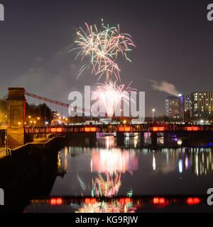 Glasgow, UK. 5th Nov, 2017. UK. Glasgow celebrates 'Guy Fawkes' night with an organised display of fireworks over Glasgow Green on the banks of the river Clyde. Stock Photo