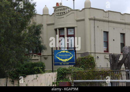 Toorak Manor Hotel At 220 Williams Road Toorak Melbourne - 