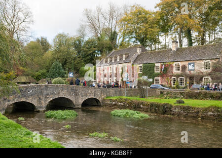 The Swan Hotel, Bibury, The Cotswolds, Gloucestershire, UK Stock Photo ...