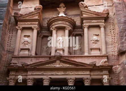 View of ornate carved pink sandstone, the Treasury, Al Khazneh, Petra, Jordan, Middle East Stock Photo