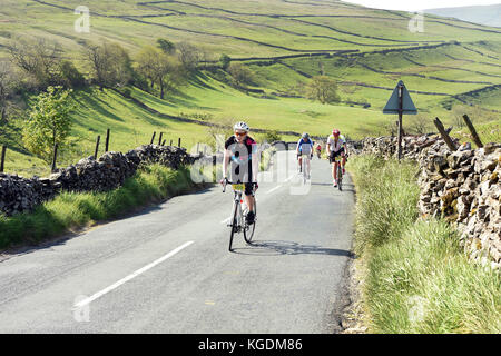 Cycling in the beautiful Yorkshire Dales landscape Stock Photo