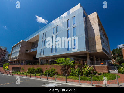 Genome Sciences Building at the University of North Carolina at Chapel Hill in Chapel Hill, North Carolina.  Built in 2012. Stock Photo