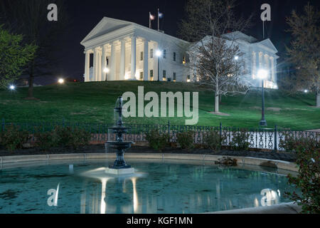 Virginia state capitol building in Richmond at night Stock Photo