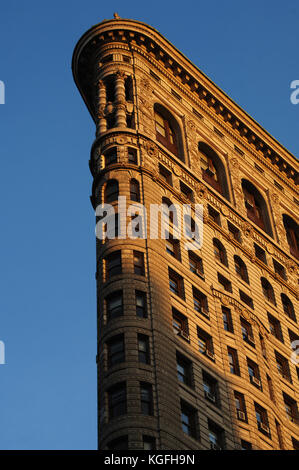 United States. New York City.  Manhattan. Flatiron building. Fifth Avenue. Architect: D.H. Burnham and Company, Daniel Burnham and Frederick Dinkelberg. Stock Photo