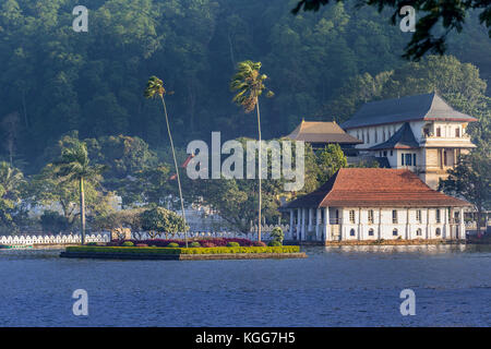 Temple of the Sacred Tooth Relic, Kandy, Sri Lanka Stock Photo