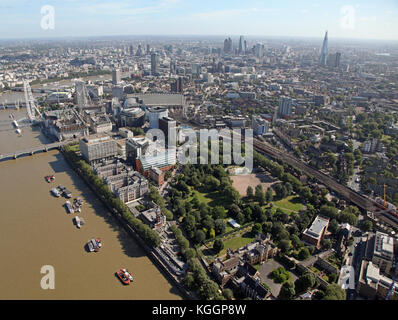 aerial view of Lambeth Palace & St Thomas' Hospital looking toward The City of London skyline, UK Stock Photo