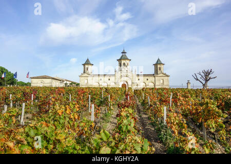 Chateau Cos d'Estournel, Bordeaux wine-growing region, Medoc, Saint Estephe, France. Stock Photo