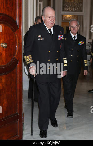 Madrid, Spain. 8th Nov, 2017. King Emeritus Juan Carlos I during a meeting of Patronato of the Naval Museum in Madrid, Wednesday, November 8, 2017 Credit: Gtres Información más Comuniación on line, S.L./Alamy Live News Stock Photo