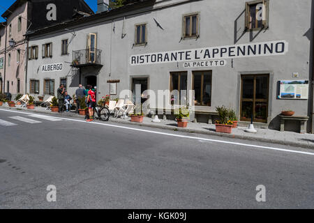 Hotel and restaurant L'Appennino, on the summit of the San Pellegrino Pass. Province of Lucca. Italy. Stock Photo