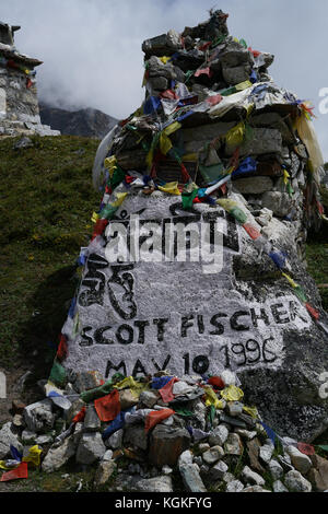 Memorial of climber and expedition leader Scott Fischer near Everest ...