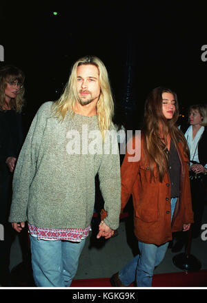 Katta kokrak galereyalarining porno fotosuratlari Mini yubka paypoq erotika