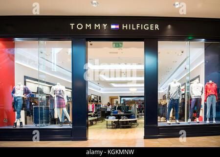 Tommy Hilfiger UK Stock - Alamy