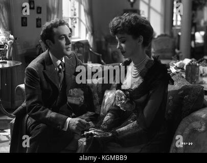 Kind Hearts and Coronets (1949) , Dennis Price , joan Greenwood , Valerie Hobson Stock Photo