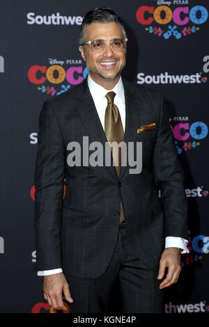 LOS ANGELES - NOV 8: Jaime Camil at the "Coco" Premiere at the El