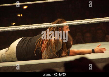 Hamburg, Germany. 10th Nov, 2017.The Match of Finn Bálor vs. Bray Wyatt  during WWE Live Tour 2017 © Björn Deutschmann/Alamy Live News Stock Photo