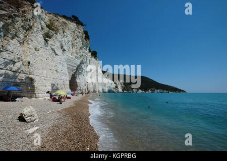 Vignanotica Bay, coast between Mattinata and Vieste, Gargano Promontory, Gargano National Park, Puglia, Italy Stock Photo