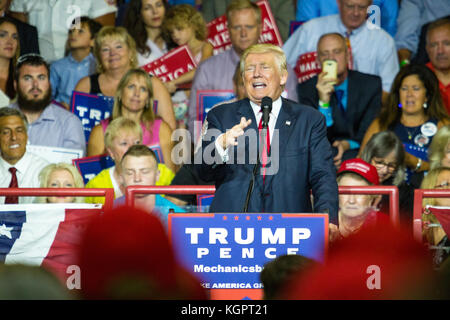 Mechanicsburg, PA – August 1, 2016: Republican presidential candidate Donald J Trump on the campaign trail in Pennsylvania speaking to a crowd of supp Stock Photo
