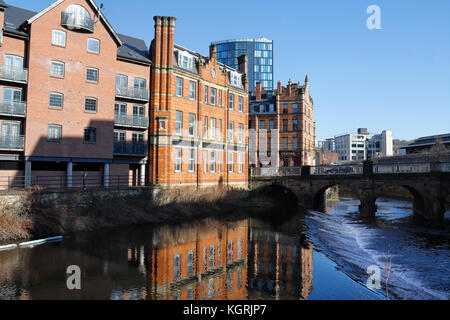 Ladys Bridge Weir and River Don in Sheffield England UK, city centre riverside buildings Stock Photo