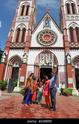 PONDICHERRY, INDIA - November 2017: Sunday morning at the Basilica of the Sacred Heart of Jesus Stock Photo