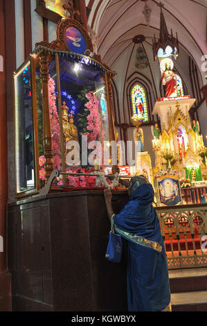 PONDICHERRY, INDIA - November 2017: Sunday morning at the Basilica of the Sacred Heart of Jesus Stock Photo