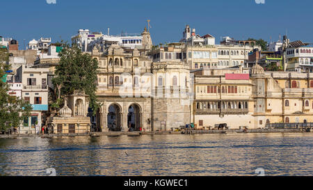 Gangaur Ghat from Lake Pichola in the evening light, Udaipur, Rajasthan, India Stock Photo