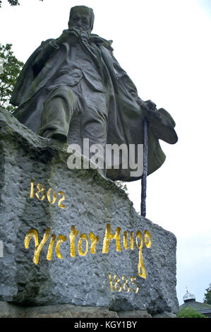 dh Candie Gardens ST PETER PORT GUERNSEY Victor Hugo statue Stock Photo