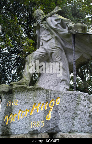 dh Candie Gardens ST PETER PORT GUERNSEY Victor Hugo statue Stock Photo