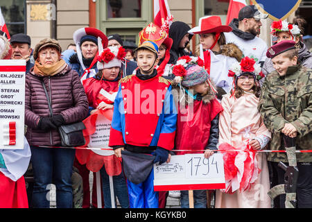 Warsaw, Poland. 11th Nov, 2017. Independence Day in Poland. A happy parade of independence in Wroclaw. Poland. Credit: Krzysztof Kaniewski/ZUMA Wire/Alamy Live News Stock Photo