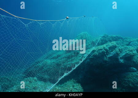 Fishing Net Underwater A Gillnet Mediterranean Sea Stock Photo - Download  Image Now - Gillnetting, Fishing Net, Fishing - iStock