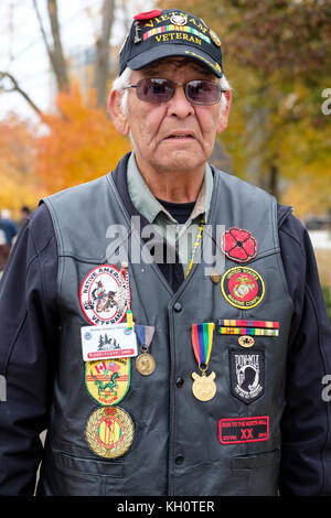 Native American/First Nations elder Vietnam War veteran portrait, Remembrance Day, London, Ontario, Canada Stock Photo