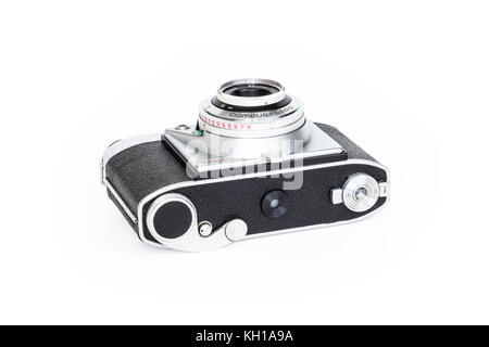 1950s Kodak Retinette 35mm roll film camera with Schneider-Kreuznach Reomar 45mm lens, isolated against a white background Stock Photo