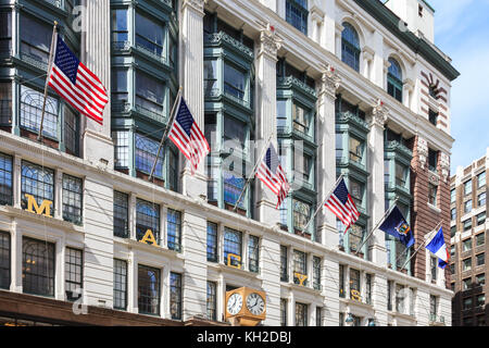 The frontage of Macy's flagship store in Midtown Manhattan, New York City.  The store is the largest department store in the world. Stock Photo