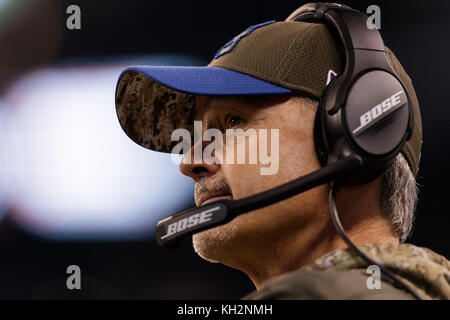 Indianapolis, Indiana, USA. 12th Nov, 2017. November 12th, 2017 - Indianapolis, Indiana, U.S. - Indianapolis Colts head coach Chuck Pagano looks on as time runs out during the NFL Football game between the Pittsburgh Steelers and the Indianapolis Colts at Lucas Oil Stadium. Credit: Adam Lacy/ZUMA Wire/Alamy Live News Stock Photo