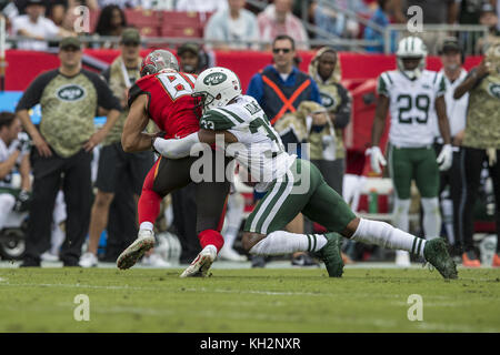 August 19, 2017 - Tampa Bay Buccaneers tight end Cameron Brate (84) during  drills at training camp in Tampa, Florida, USA. Del Mecum/CSM Stock Photo -  Alamy