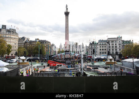 London, UK. 10th November, 2017. A stage is prepared in Trafalgar Square for a free concert by Irish band U2 and DJ David Guetta as a precursor to the Stock Photo