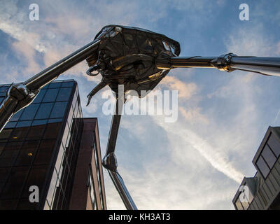 A sculpture from HG Well's book War of the Worlds - a Martian fighting machine in Church Street, Woking, where H.G. Wells lived Stock Photo