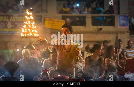 Varanasi Ganga aarti ceremony rituals performed by Hindu priests at Dashashwamedh Ghat at Varanasi, India. Stock Photo