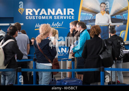 ryanair check in baggage at airport