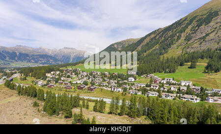 Tipical village in the Swiss Alps, Engadin Stock Photo