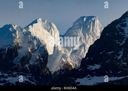 The stunning scenery of the high peaks of Patagonia and the Chilean fjords near Puerto Natales, Chile Stock Photo
