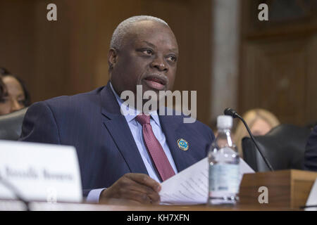 Washington, USA. 14th Nov, 2017. Governor of the United States Virgin Islands, Kenneth Mapp, during a hearing before the United States Senate Energy and Natural Resources Committee to examine hurricane recovery efforts in Puerto Rico and the United States Virgin Islands on Capitol Hill in Washington, DC on November 14th, 2017. Credit: Alex Edelman/CNP Credit: Alex Edelman/Consolidated/dpa/Alamy Live News Stock Photo