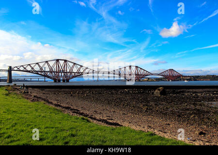 Forth Bridges, Whitehouse Bay, South Queensferry, Edinburgh, Scotland, UK Stock Photo