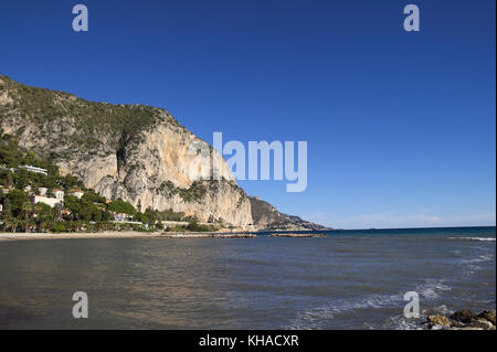 View of the coastline from the beach 'la petite afrique'  in Beaulieu sur Mer, french riviera. Stock Photo