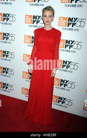 NEW YORK, NY - OCTOBER 12: Carey Mulligan attends the 55th New York Film Festival screening of 'Mudbound' at Alice Tully Hall in New York on October 12, 2017   People:  Carey Mulligan  Transmission Ref:  MNC1 Stock Photo