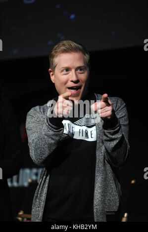 NEW YORK, NY - OCTOBER 07: Anthony Rapp  speaks onstage during the Star Trek: Discovery panel during 2017 New York Comic Con - Day 3 at Theater at Madison Square Garden on October 7, 2017 in New York City.   People:  Anthony Rapp  Transmission Ref:  MNC1 Stock Photo