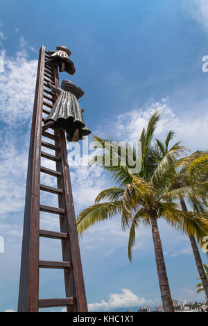 PUERTO VALLARTA, MEXICO - SEPTEMBER 6, 2015: Searching for Reason statue at Puerto Vallarta, Mexico. Sculpure was made by Sergio Bustamante in 2000. Stock Photo